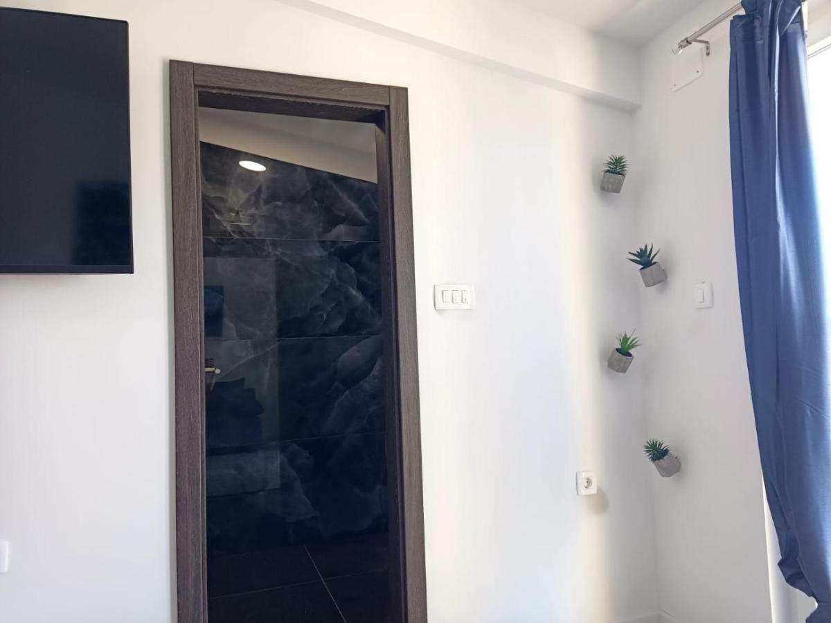 Apartman Lux ماكارسكا المظهر الخارجي الصورة