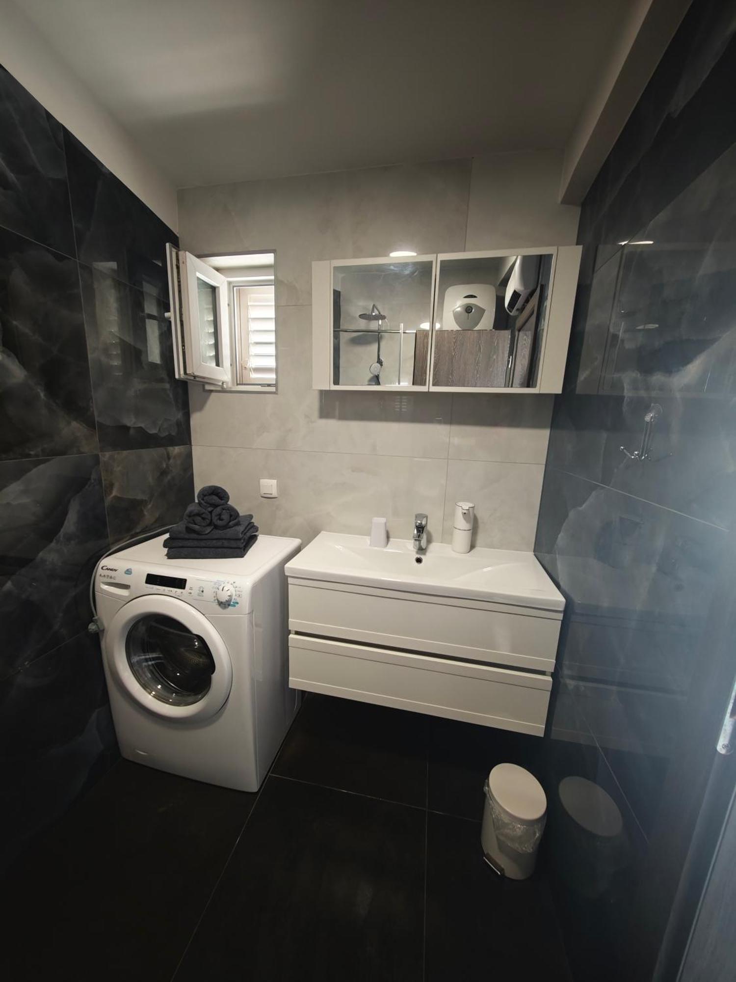 Apartman Lux ماكارسكا المظهر الخارجي الصورة