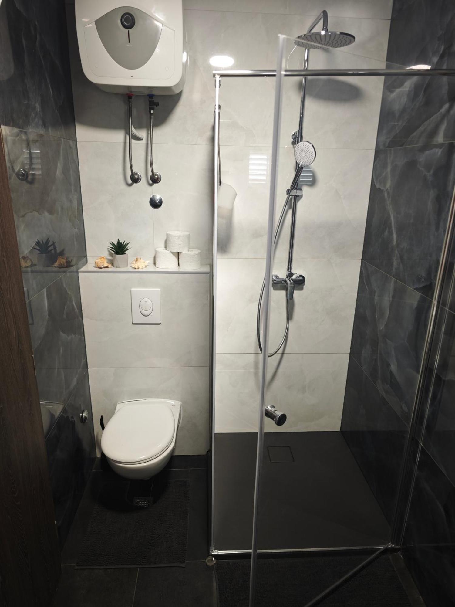 Apartman Lux ماكارسكا المظهر الخارجي الصورة
